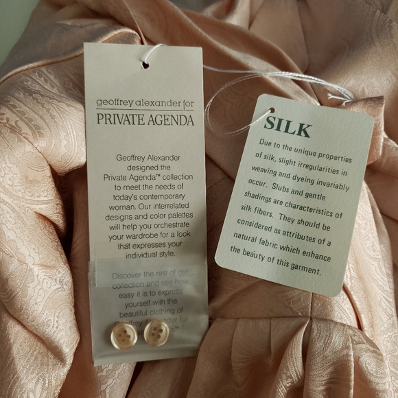 Geoffrey Alexander for Private Agenda Vintage Silk Blouse - Picture 7 of 8